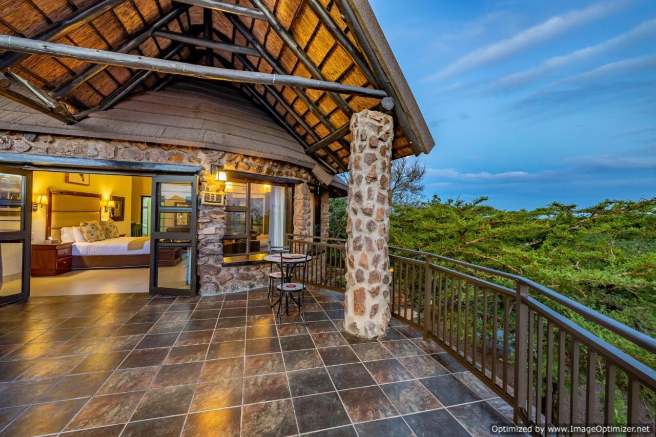 Zulu Nyala Game Lodge Hluhluwe Exterior foto